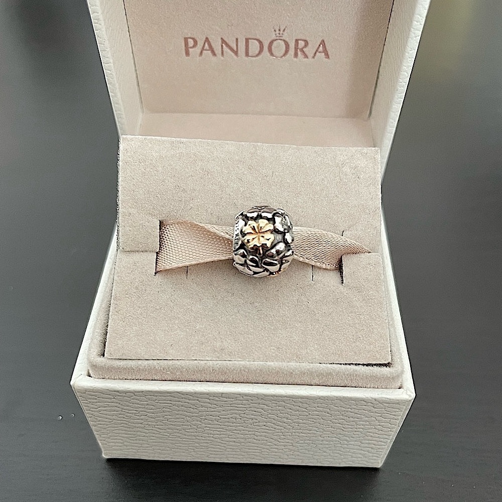pandora 14k and silver clover charm